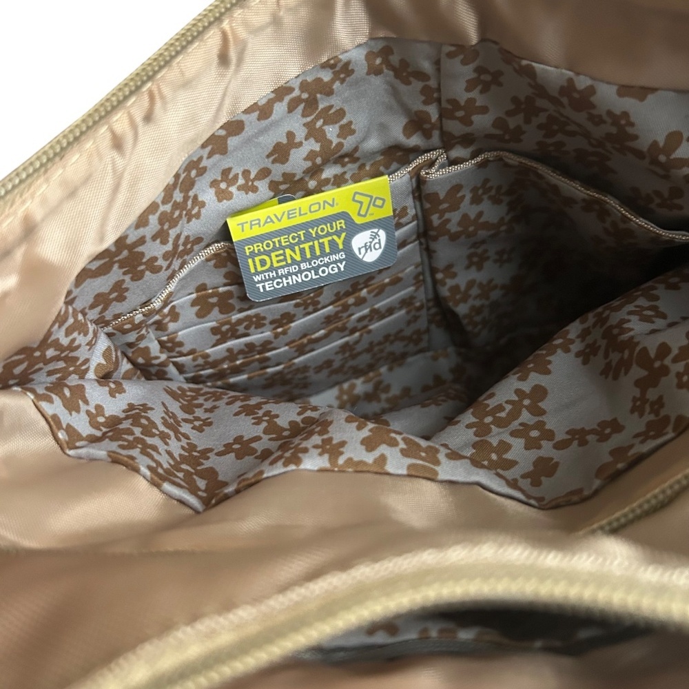 Travelon Anti- Theft RFID Blocking Crossbody Unisex Bag in Tan - Picture 6 of 14